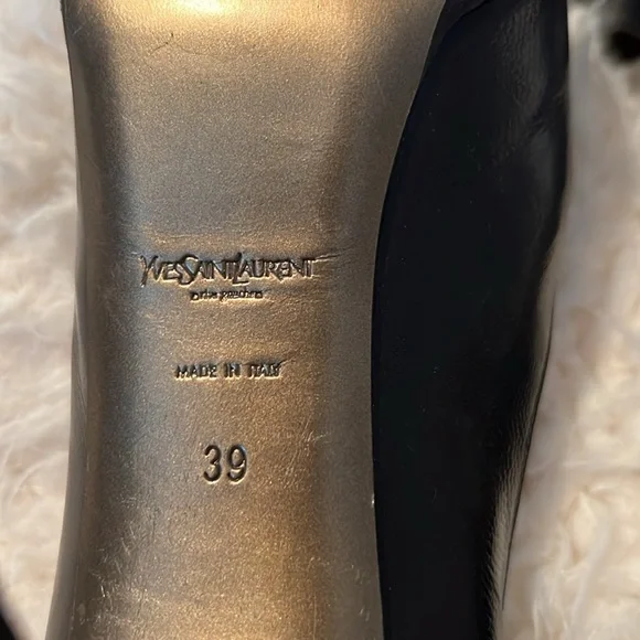 Classic YSL Tribute Pumps